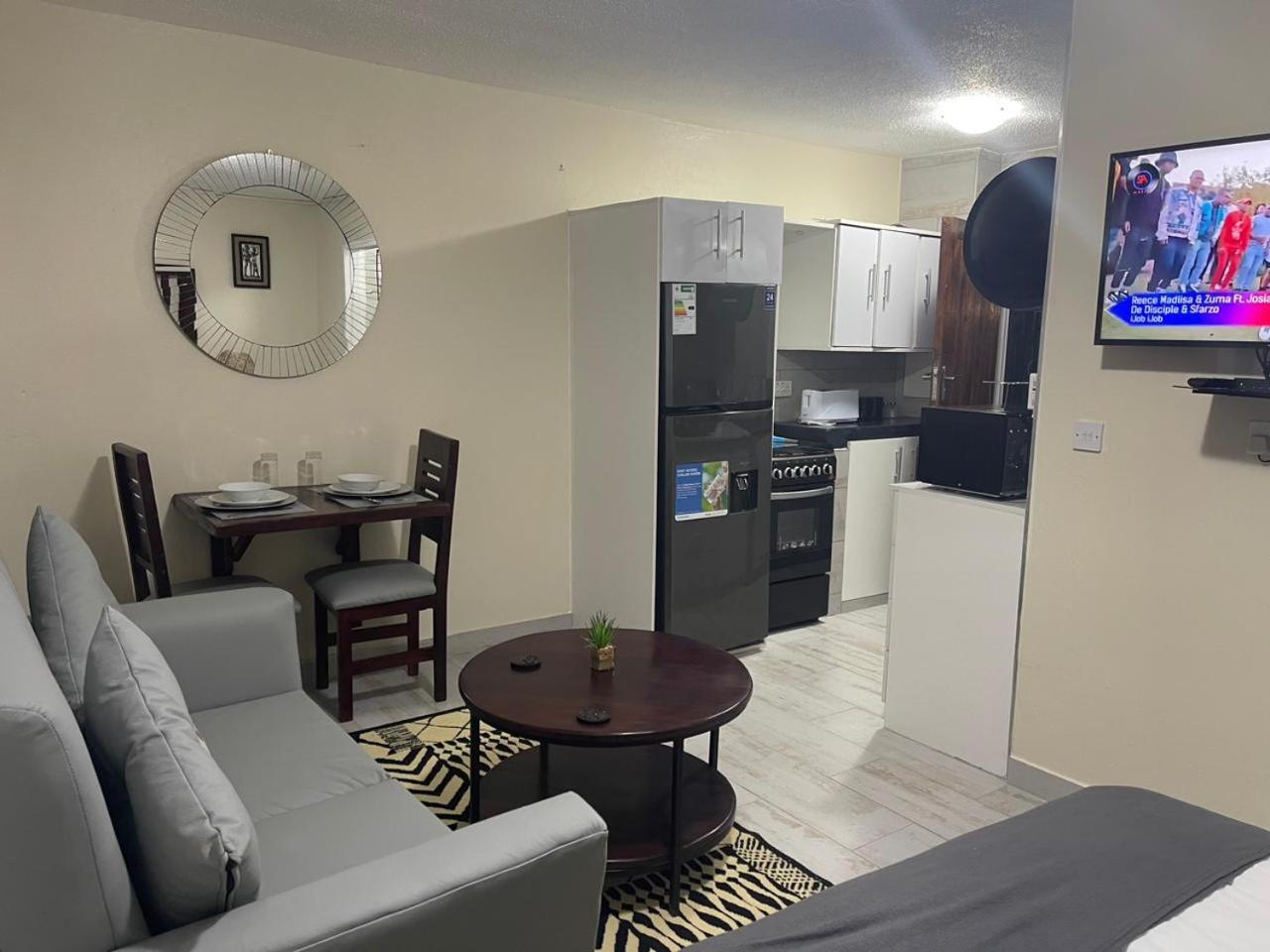 @Jackie'S Avondale 2 Bed Flat At Harrow Court Lejlighed Harare Eksteriør billede